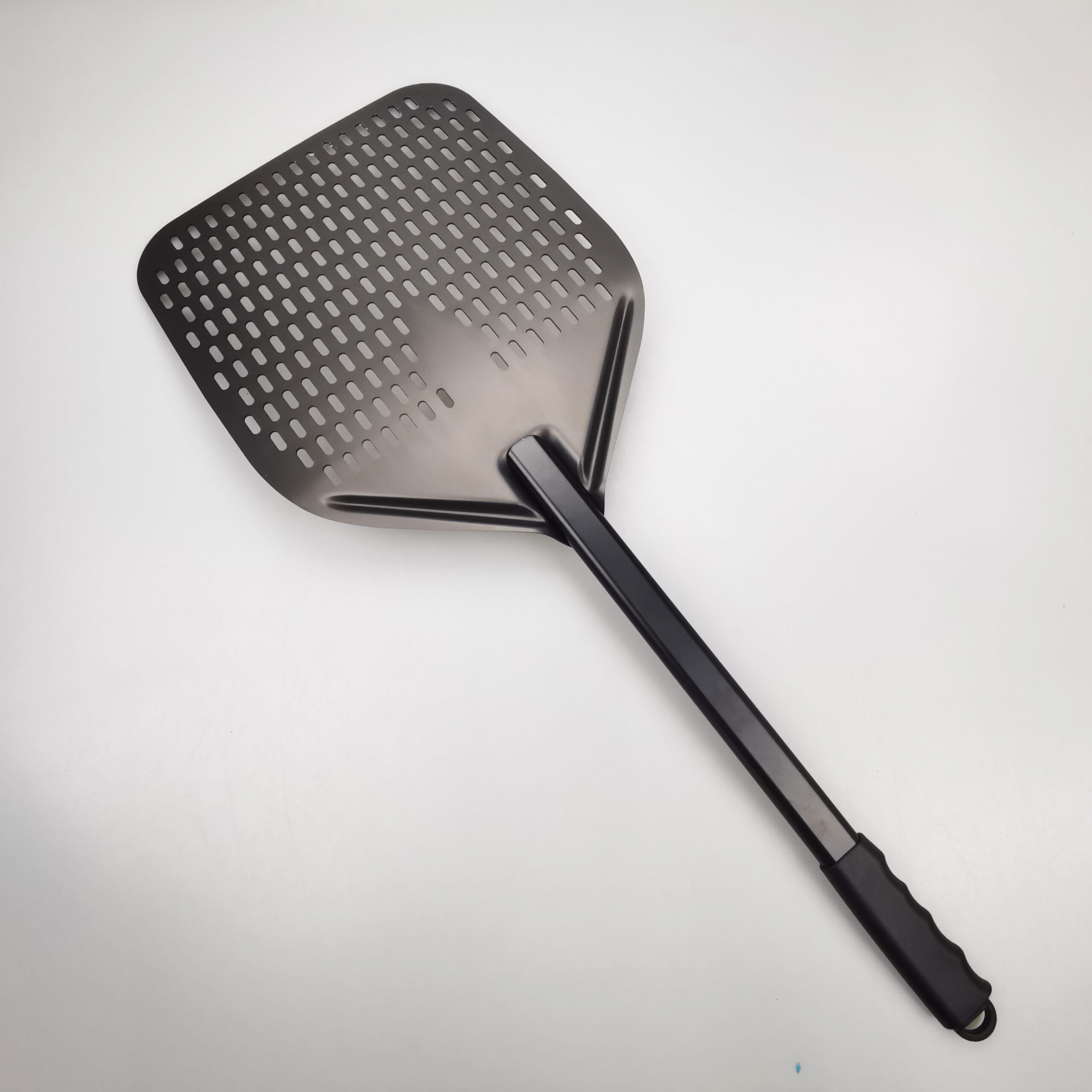 12 Inch Non Stick Perforated Aluminum Pizza Peel